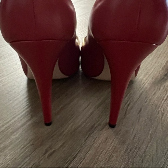 GUCCI X DISNEY Molina Lips Applique Strap Heels in Red Sz 11 US - Picture 7 of 12